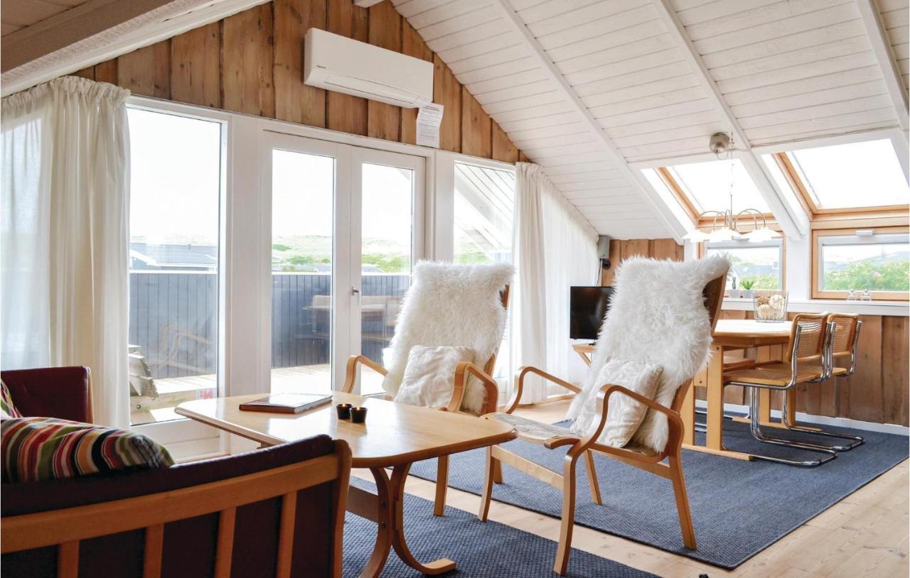 2 Bedroom Beautiful Home In Hvide Sande Bjerregard Экстерьер фото