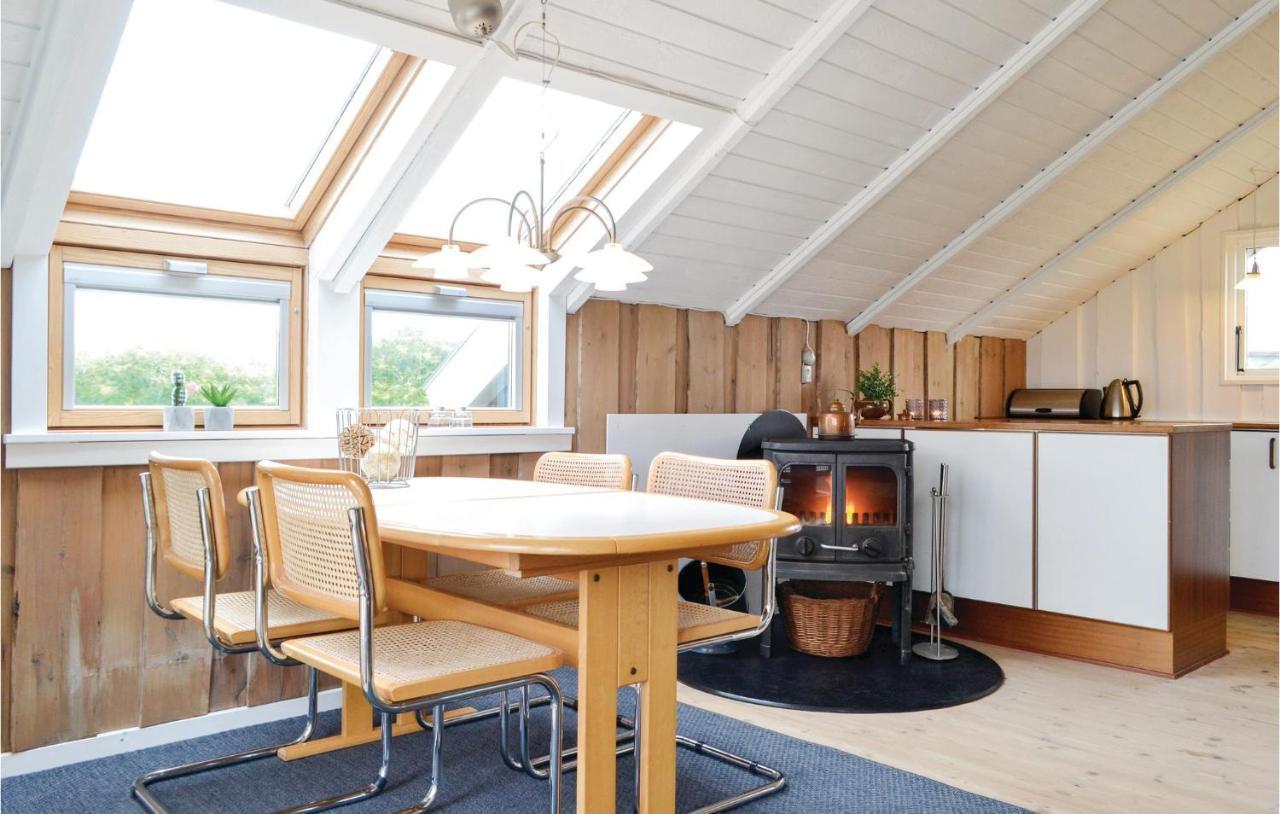 2 Bedroom Beautiful Home In Hvide Sande Bjerregard Экстерьер фото