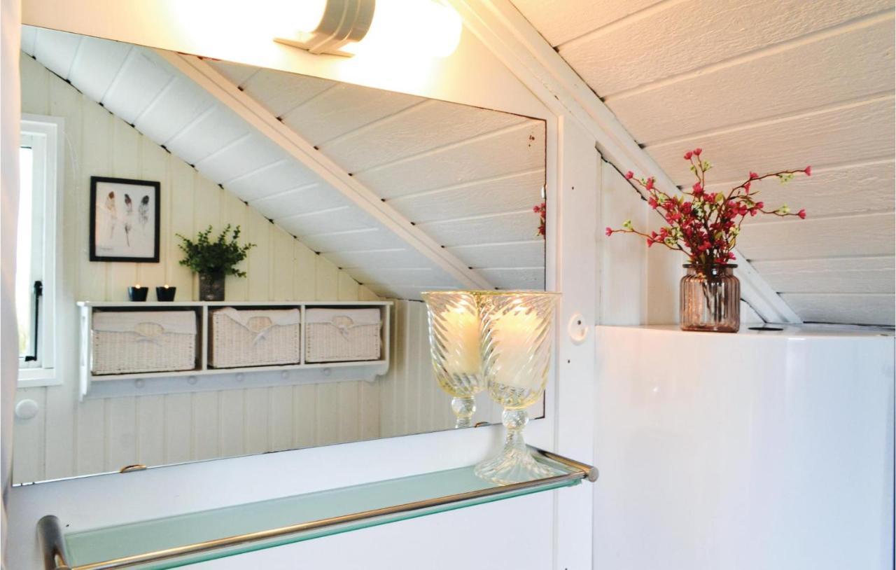 2 Bedroom Beautiful Home In Hvide Sande Bjerregard Экстерьер фото